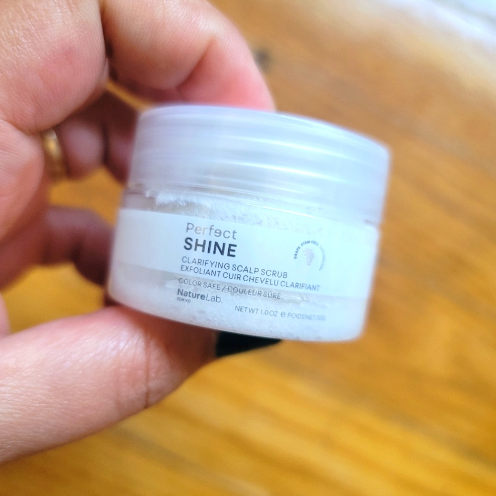 Naturelab Tokyo Perfect Shine Clarifying Scalp Scr